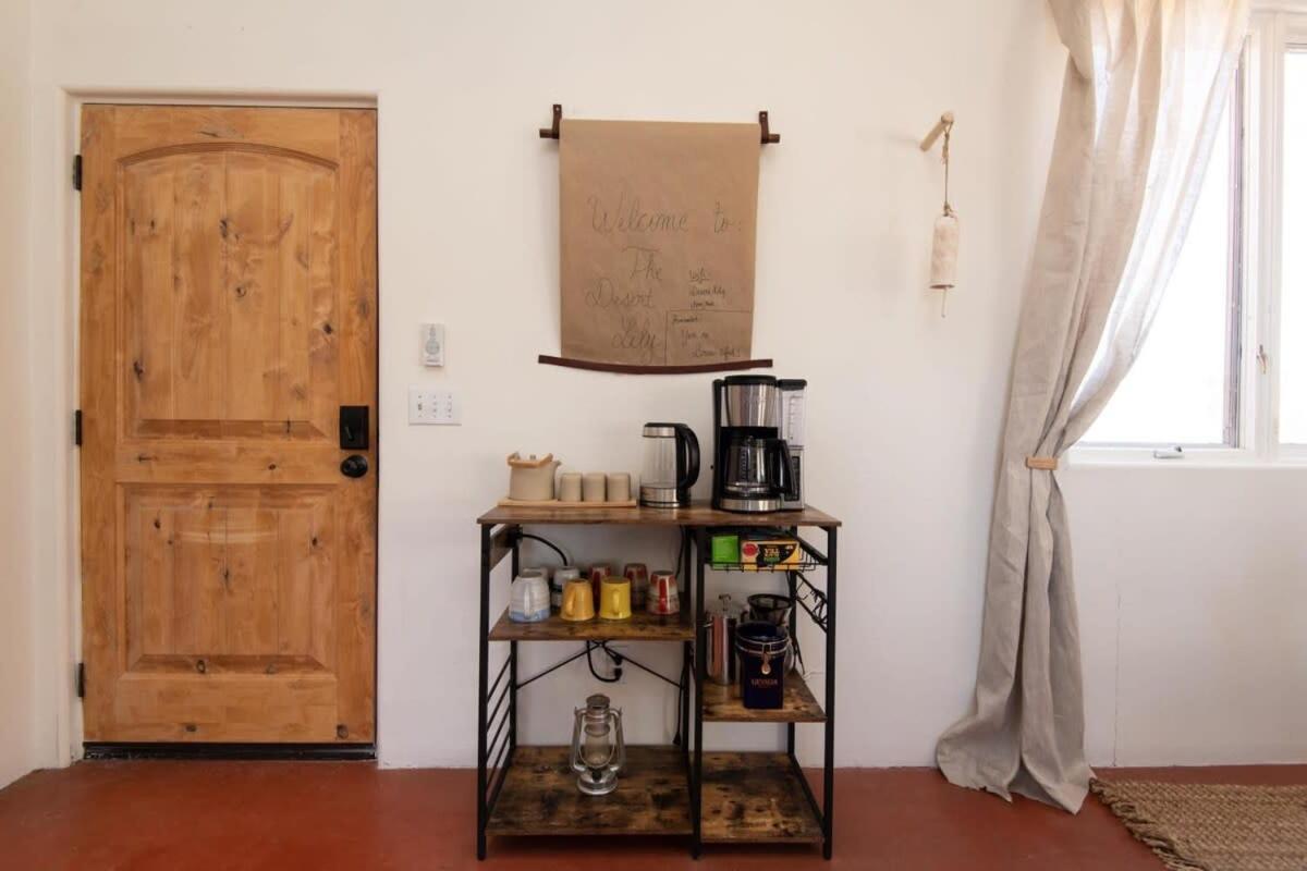 Renovated Lodge - Room 3 With Pool Access Joshua Tree Esterno foto
