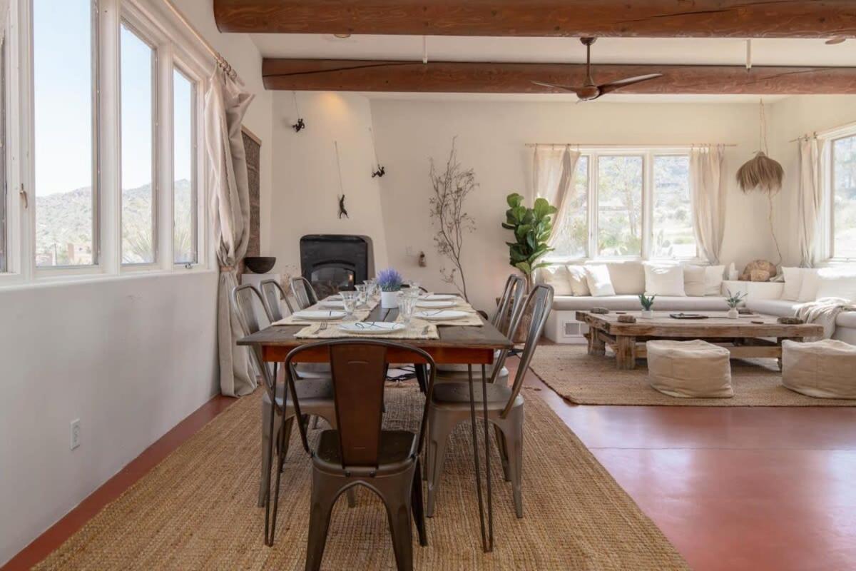 Renovated Lodge - Room 3 With Pool Access Joshua Tree Esterno foto