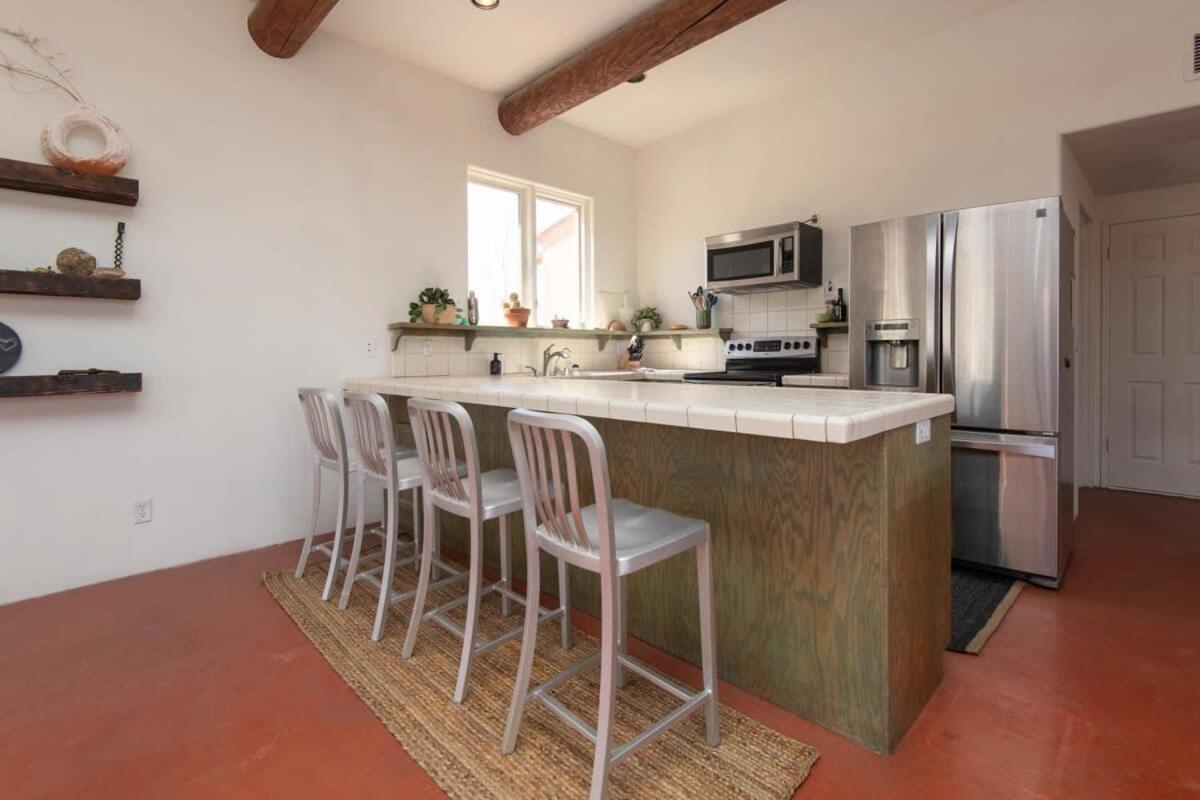 Renovated Lodge - Room 3 With Pool Access Joshua Tree Esterno foto