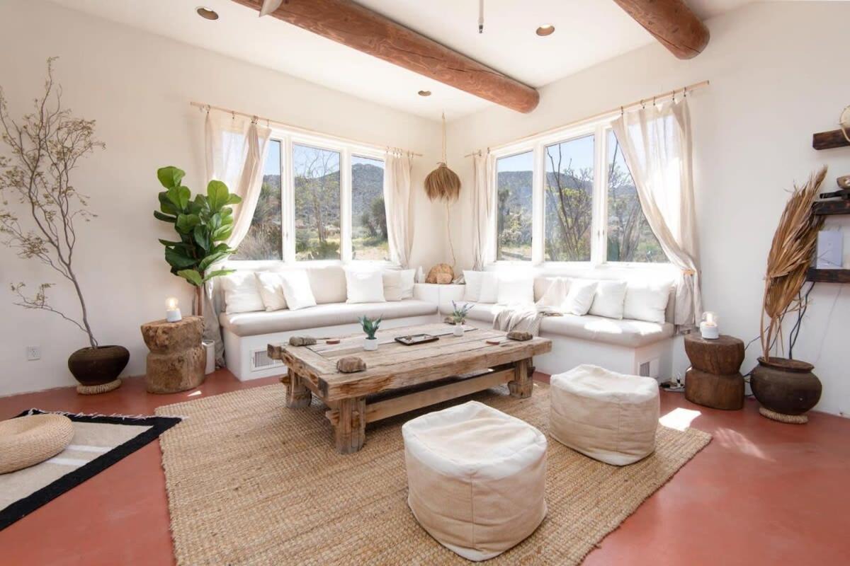 Renovated Lodge - Room 3 With Pool Access Joshua Tree Esterno foto