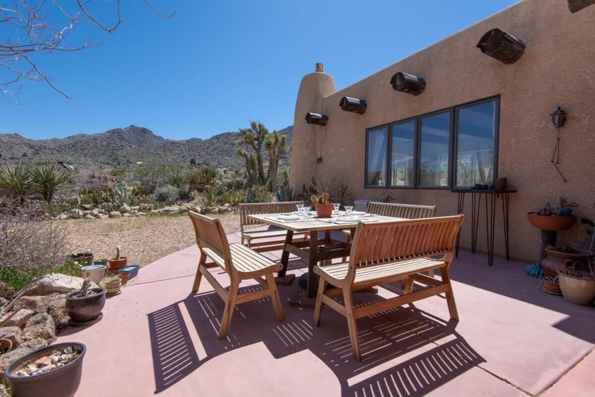 Renovated Lodge - Room 3 With Pool Access Joshua Tree Esterno foto