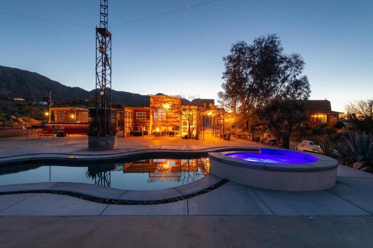 Renovated Lodge - Room 3 With Pool Access Joshua Tree Esterno foto