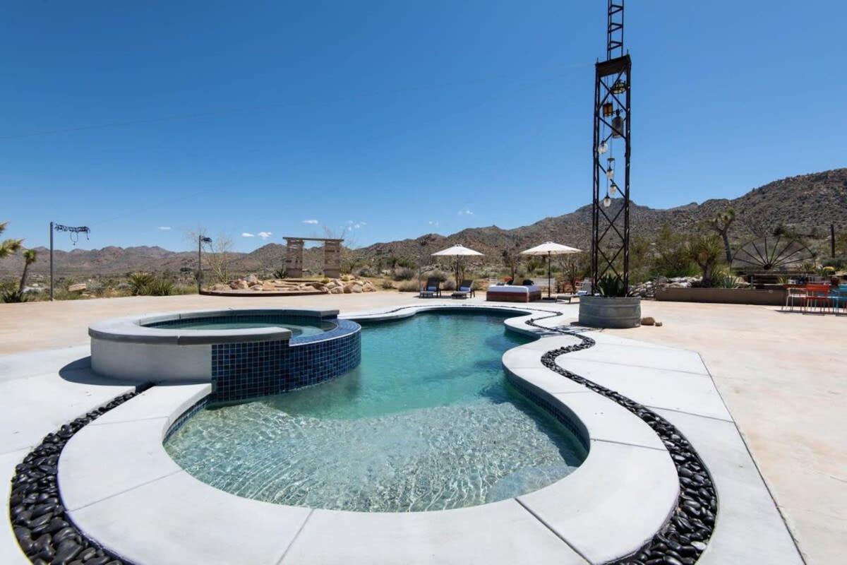 Renovated Lodge - Room 3 With Pool Access Joshua Tree Esterno foto