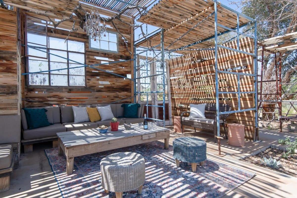 Renovated Lodge - Room 3 With Pool Access Joshua Tree Esterno foto